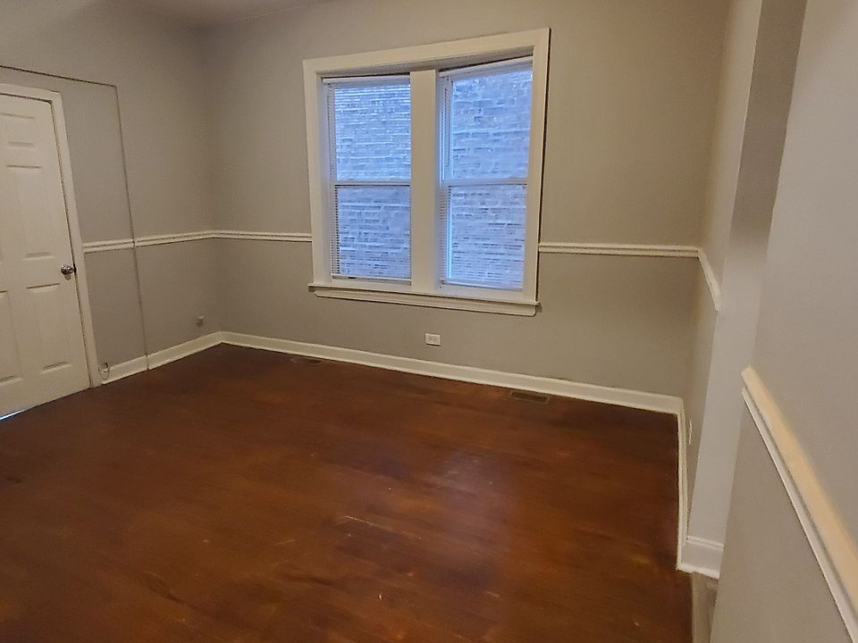 1st image of 6946 S Eberhart Ave #1