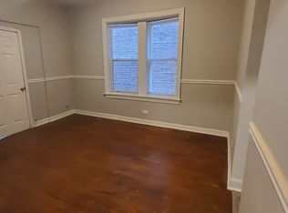 6946 S Eberhart Ave #1, Chicago, IL 60637