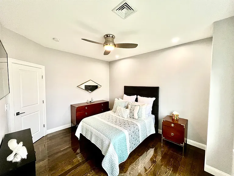 259 Oakwood Ave — Photo 21
