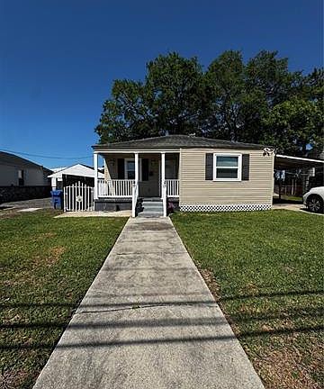 2nd image of 213 Warrington Dr
