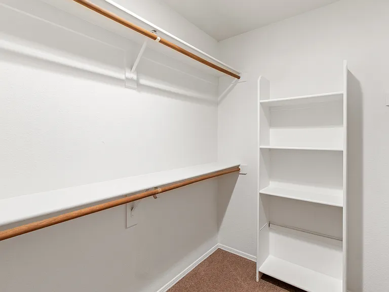 1436 E Kent Ave — Photo 7