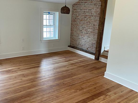 4th image of 173 Church St #2B