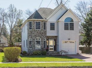 647 Cumberland St, Westfield, NJ 07090
