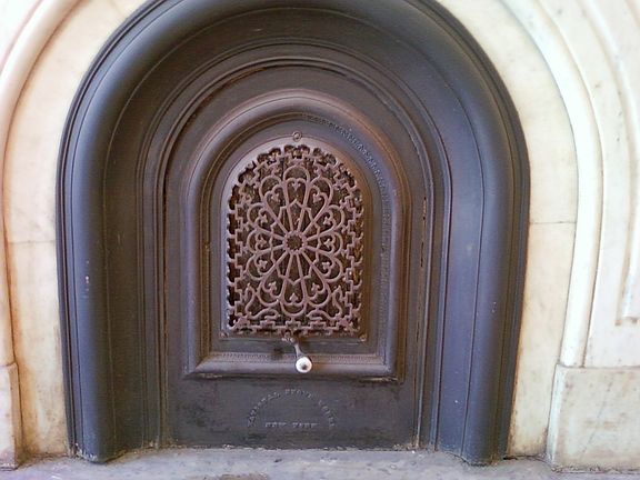 5th image of 987 Bergen St #2