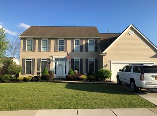 97 Kennedy Ct, Lancaster, NY 14086