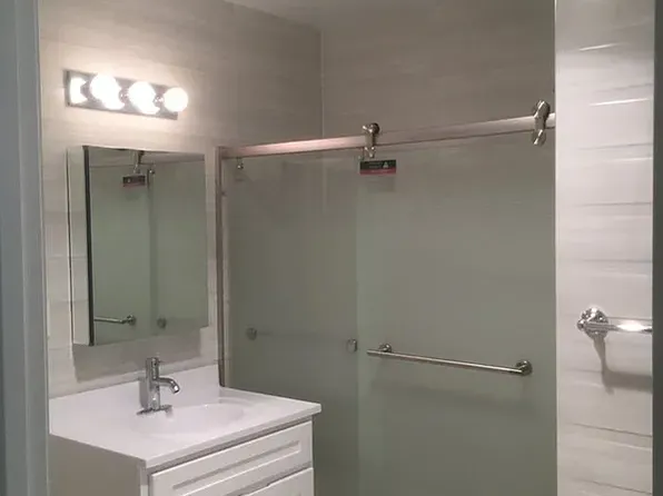 51-25 Queens Boulevard 4F image 3 of 8