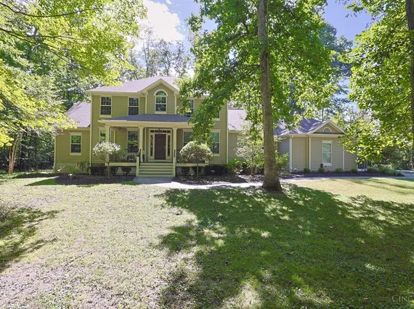 2321 Manistique Lakes Dr, Lebanon, OH 45036