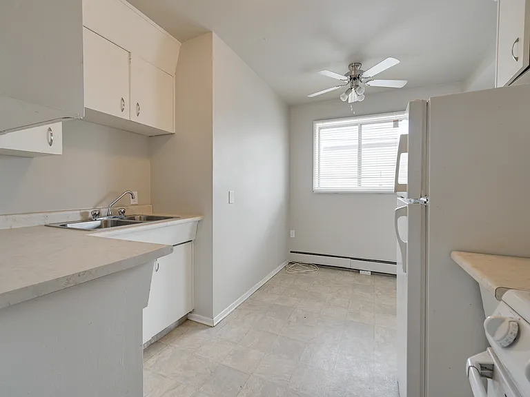 10950 83rd St NW — Photo 12