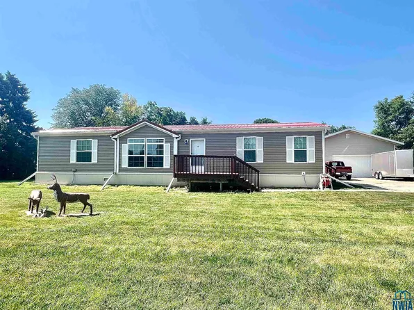 46897 Madison St, Vermillion, SD 57069