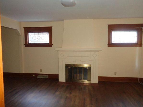 649 Minnesota Ave FLOOR 1