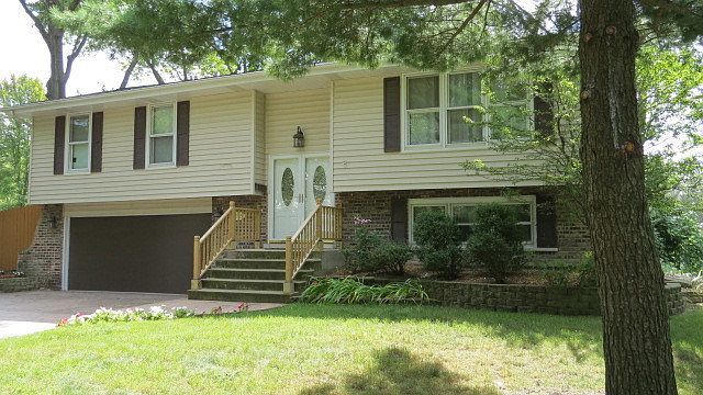1st image of 10115 W 147th St