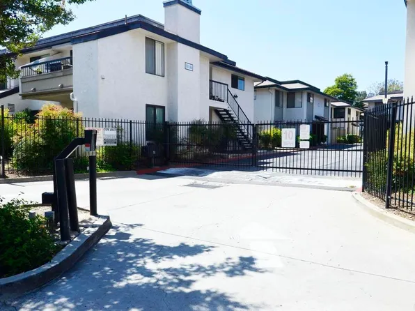 450 W Vermont Ave Unit 804, Escondido, CA 92025