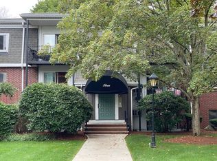 80 Walnut St UNIT 306, Canton, MA 02021