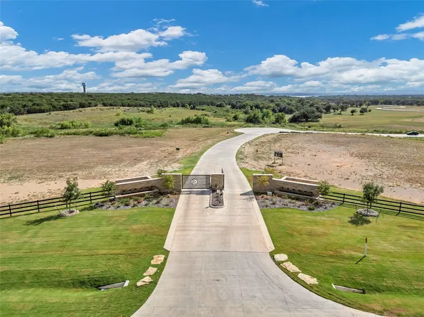 5007 Stover Way, Granbury, TX 76049