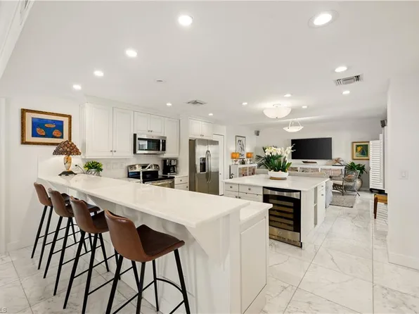 292 14th AVE S #A, NAPLES, FL 34102