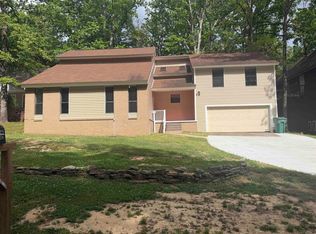 14 Concord Dr, White Hall, AR 71602