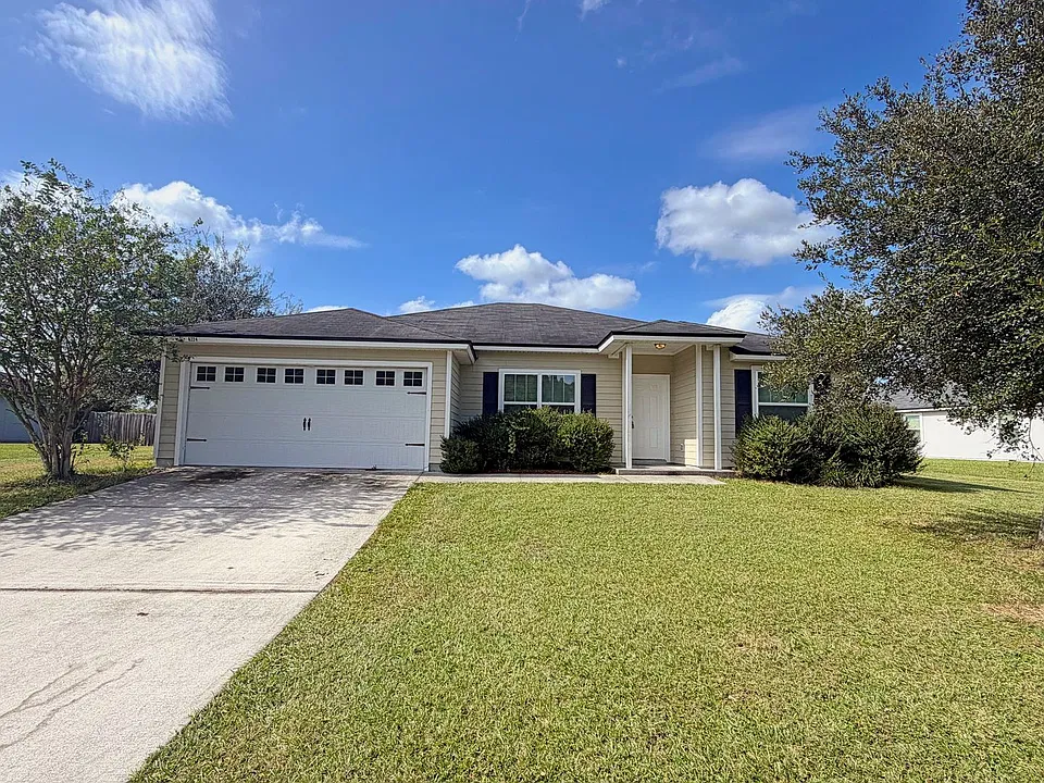8224 Golden Bamboo Dr