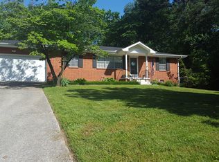 1900 Carol St, Rossville, GA 30741