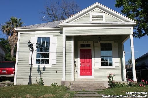 1st image of 504 S Olive St
