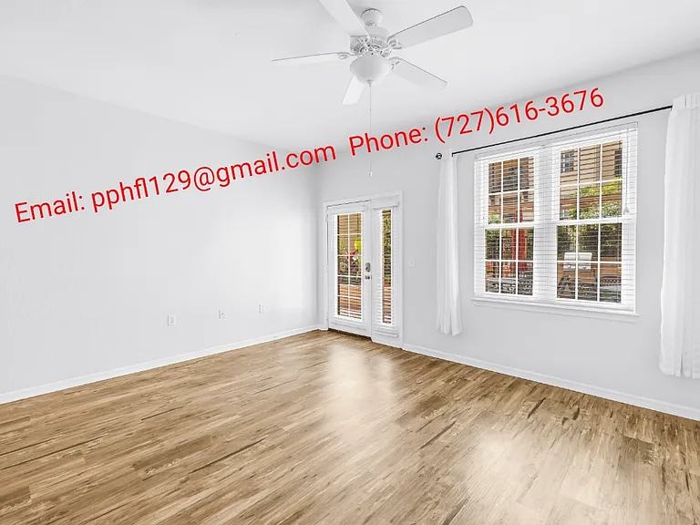 100 4th Ave S #129 — Photo 7