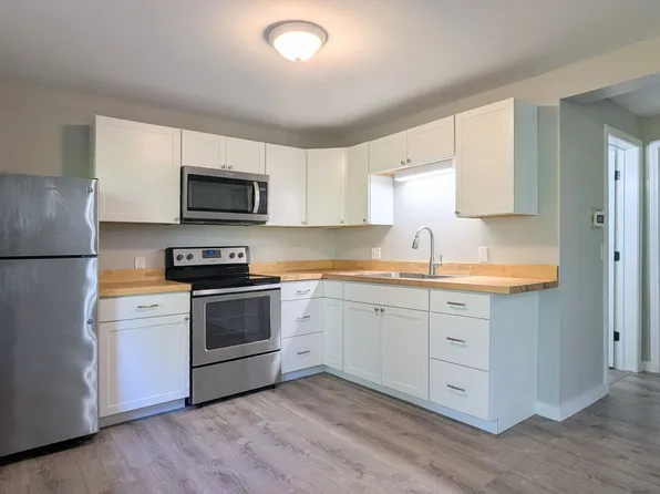 179 Dinsmore, 179 Dinsmore Rd APT G, Sidney, ME 04330
