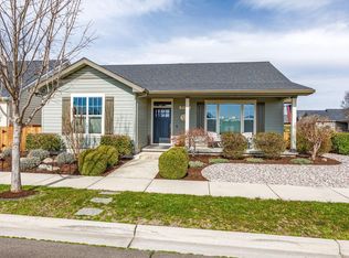 510 Stone Pointe Dr, Central Pt, OR 97502