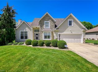 2942 Robert Gary Ct, Medina, OH 44256