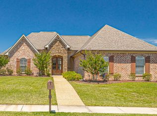 300 Emerald Way, Brandon, MS 39047