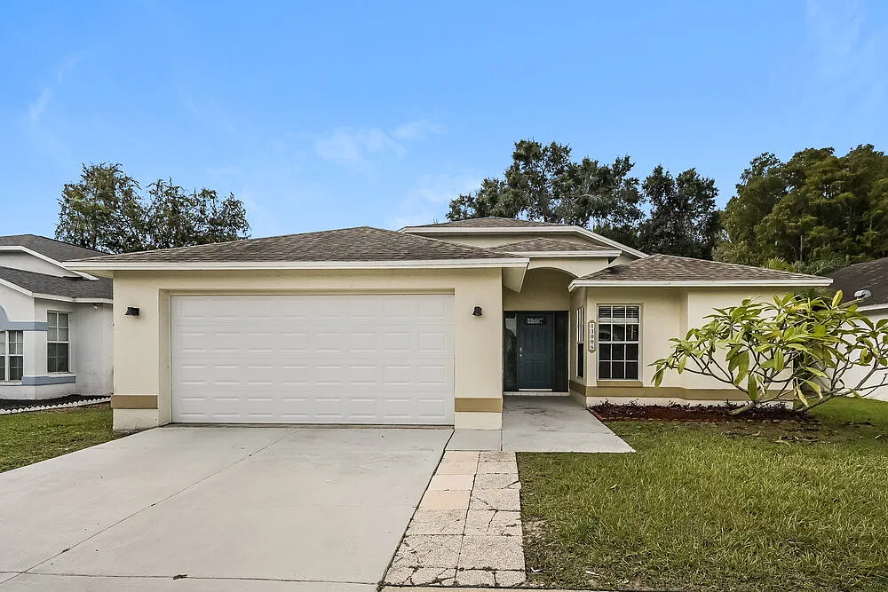 3 bed, 2.0 bath, 1462 sqft, $1,875 — Photo 1