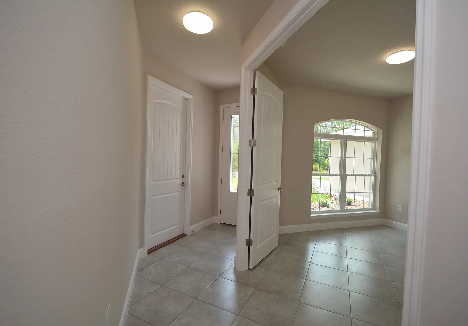 4 bed, 2.0 bath, 1544 sqft, $1,895 — Photo 3