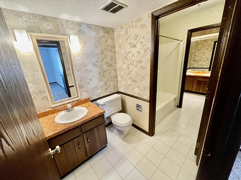 2675 Tech Dr #1B — Photo 10