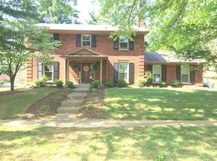 10104 Dorsey Hill Rd, Louisville, KY 40223