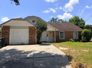 1136 Signal Hill Ln, Pensacola, FL 32514