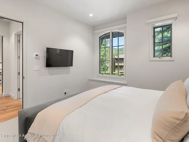 971 Ute Ave — Photo 16