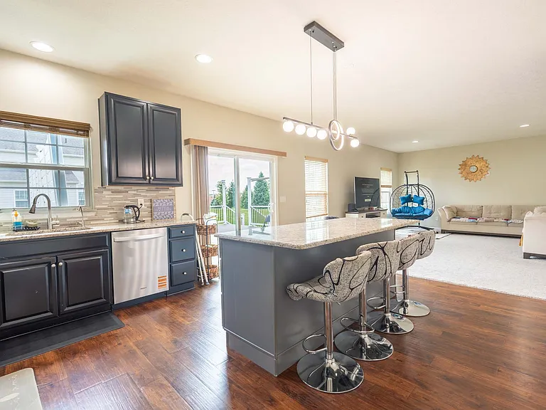 6106 Brandon Dr — Photo 46
