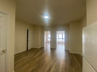 76 Essex St, Boston, MA 02111