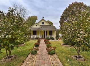 249 Boone St, Florissant, MO 63031