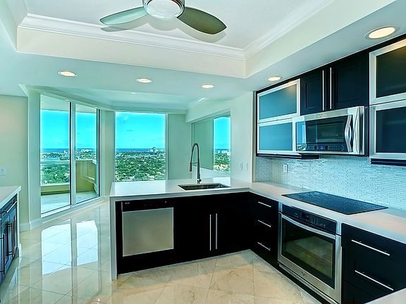 2nd image of 411 N New River Dr E APT 3103