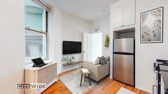 1st image of 26 King St APT 23