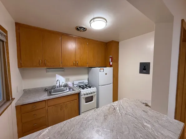 647 Cleveland Ave S, 647 Cleveland Ave S APT 6, Saint Paul, MN 55116