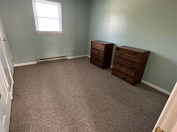 5th image of 888 Wayne Ave APT 10