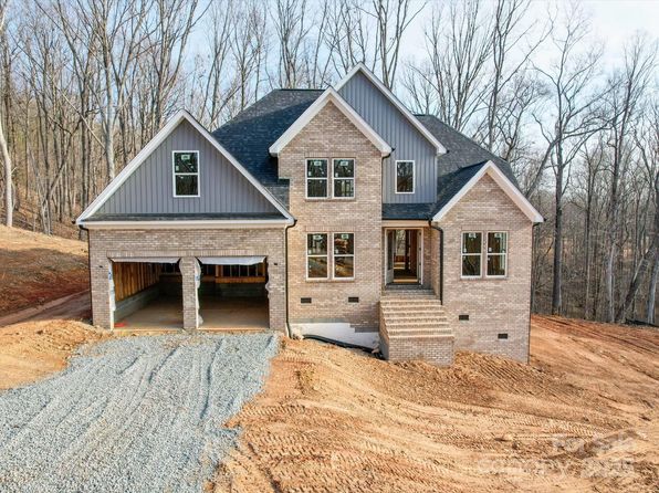 236 Mark Ryan Ln, Dallas, NC 28034