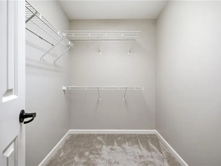 5525 Hampstead Way — Photo 32