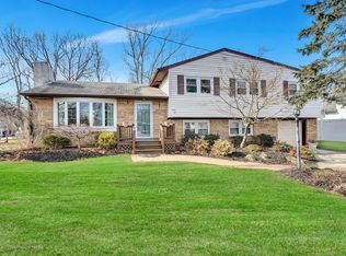 46 Newman Dr, Toms River, NJ 08755