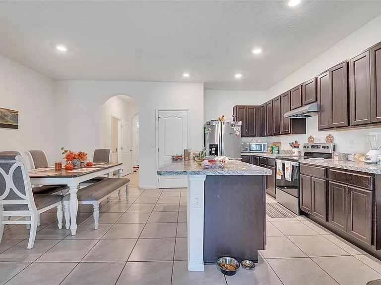 1394 Yellow Finch Dr — Photo 54