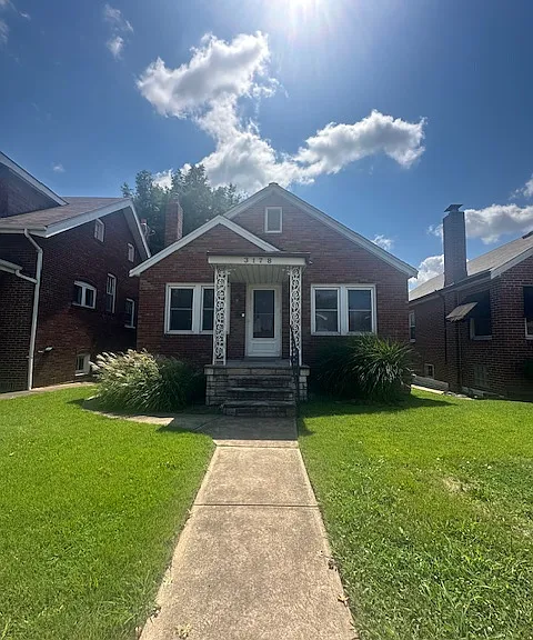 3178 Watson Rd — Photo 1