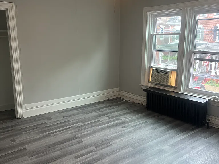 236 W Pomfret St #2 — Photo 1