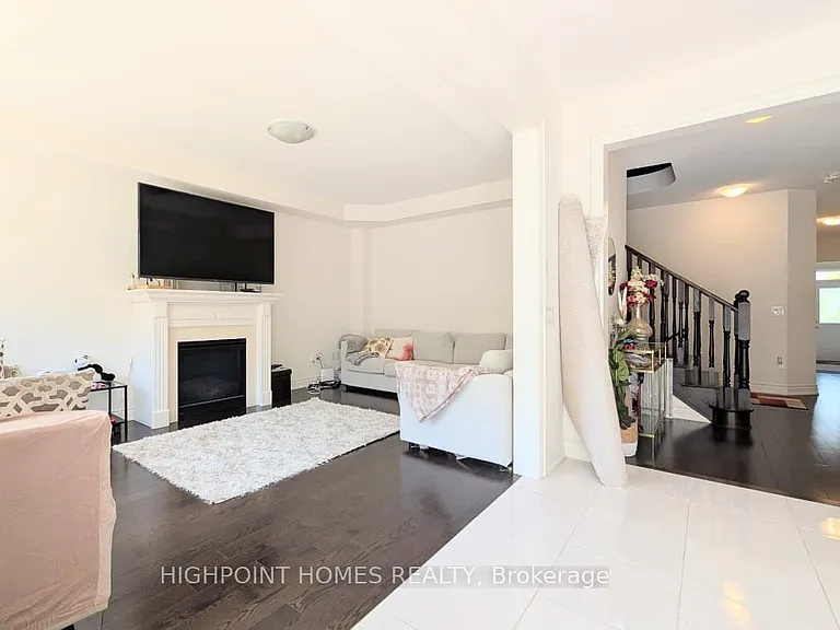 1506 Mendelson Hts #UPPER — Photo 10