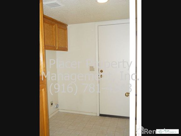 5th image of 607 Vernon Oaks Dr