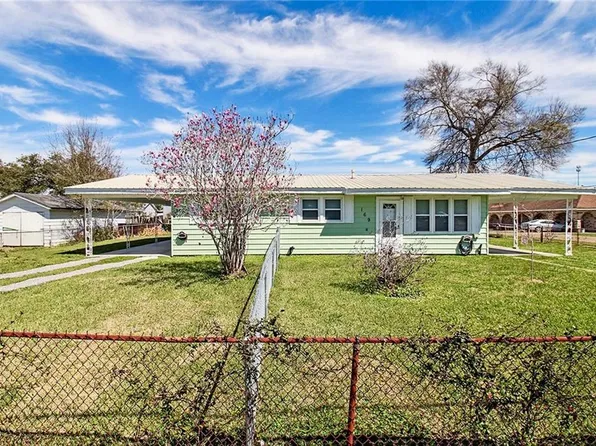 169 8th St, Westwego, LA 70094